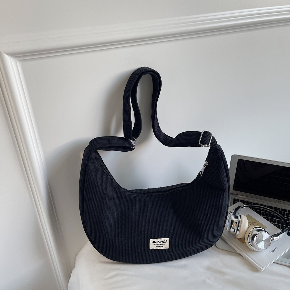 Fall and winter large-capacity bags for women new arrival dumpling bags are popular this year niche style crossbody bags large-capacity shoulder bags