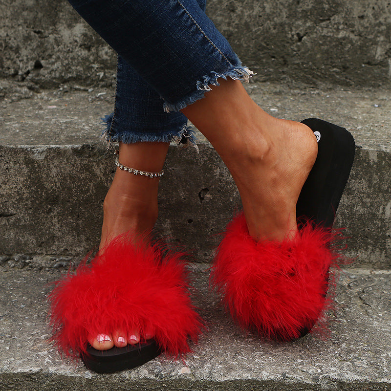 Wholesale processing of turkey feather slippers, women's real fur flip-flops, fur fur sandals, thick-soled sandals, cross-border slippers
