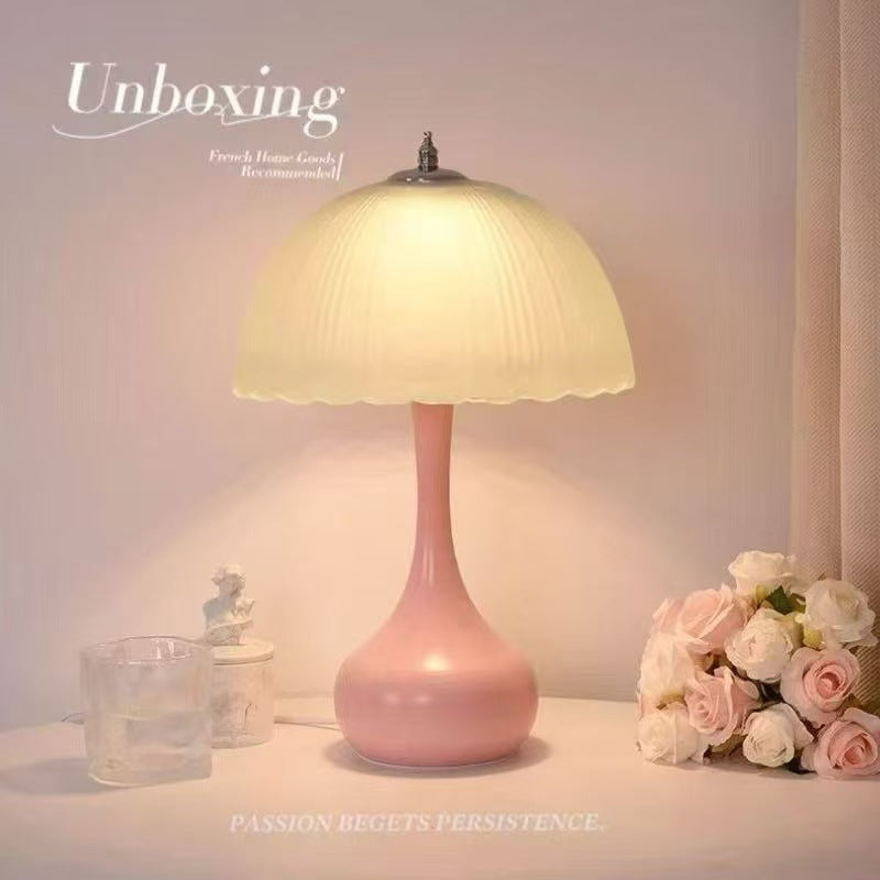 Creamy yellow decorative table lamp for kids' room - bright glass bedroom bedside e27 lamp for girls' bedroom