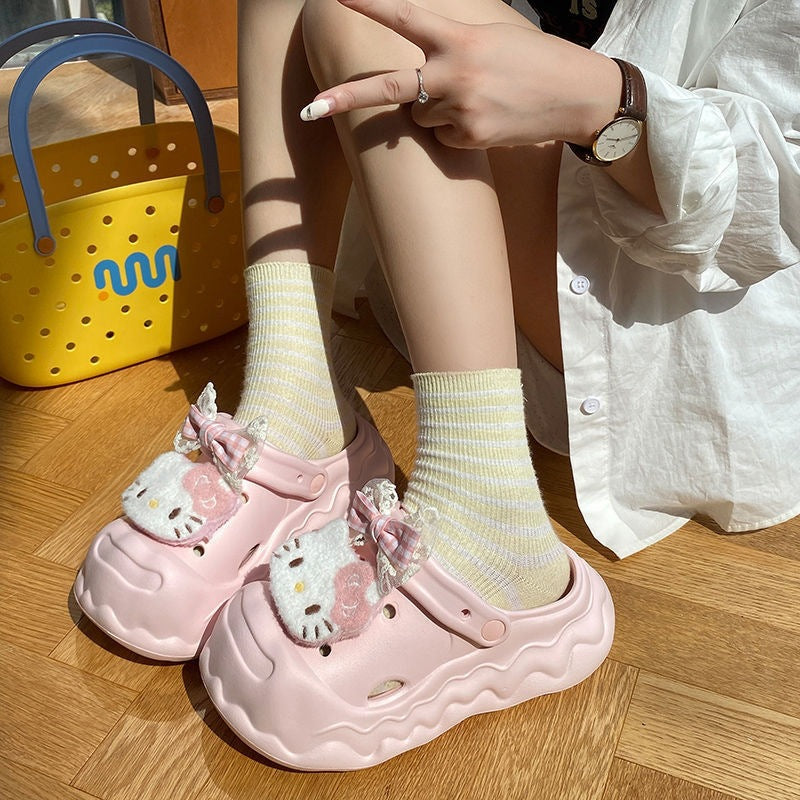 Cute cartoon hello kitty clogs - fairy style outdoor summer thick sole height increasing non-slip "stomping on clouds" beach closed-toe slippers