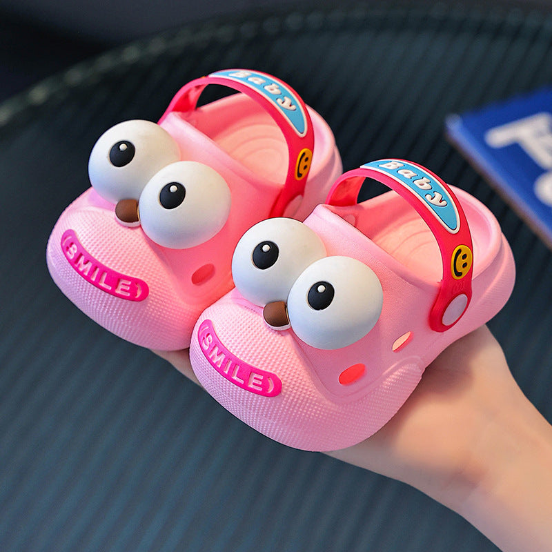 Kids' clogs: summer indoor anti-slip cartoon sandals for girls and boys - perfect for first steps, toddlers, and outdoor beach wear