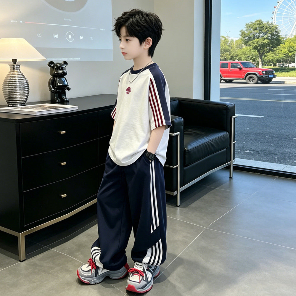 Boys' summer short-sleeve and pants new sports set , boys' casual two-piece summer outfit, lightweight style