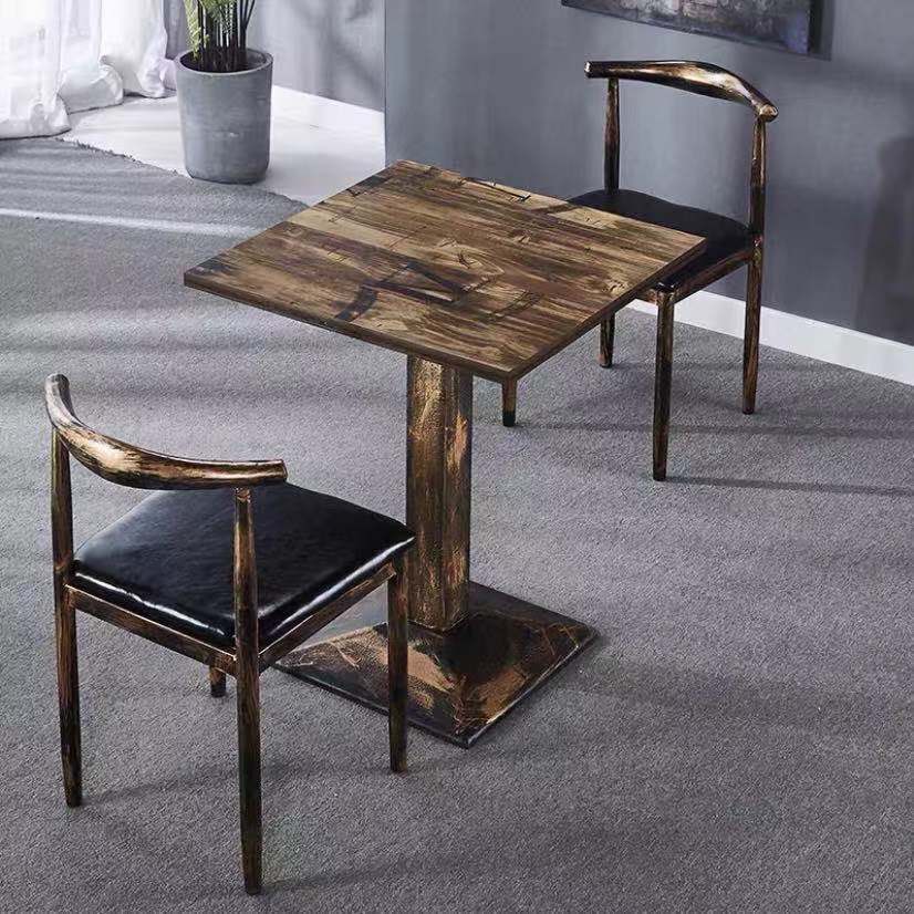 Retro dining table and chairs, hotel canteen, restaurant table, noodle shop, snack bar, barbecue hot pot restaurant, fast food table and chair combination