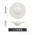 Nordic creative high-end western dinner plate pasta plate hotel restaurant upscale dessert pastry pasta presentation plate