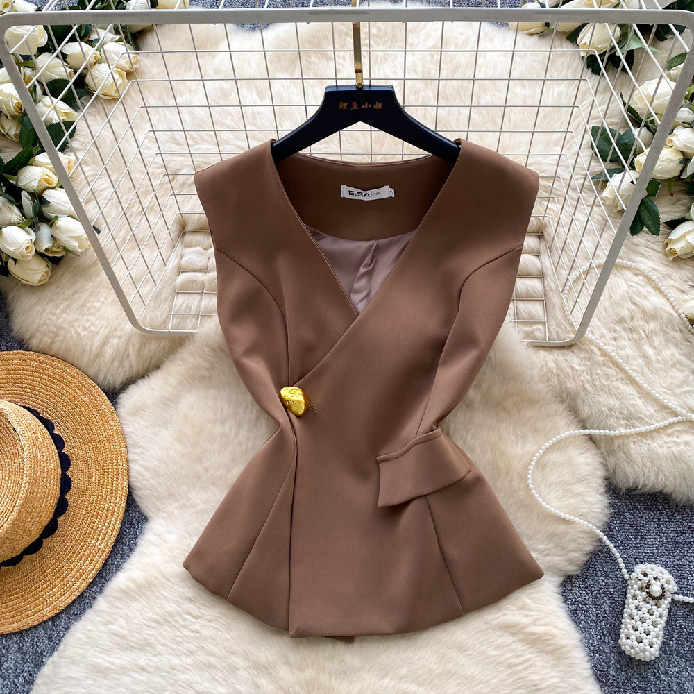 Korean style commute v-neck sleeveless vest top - women's summer slim fit, figure-flattering, elegant outerwear/inner layer top