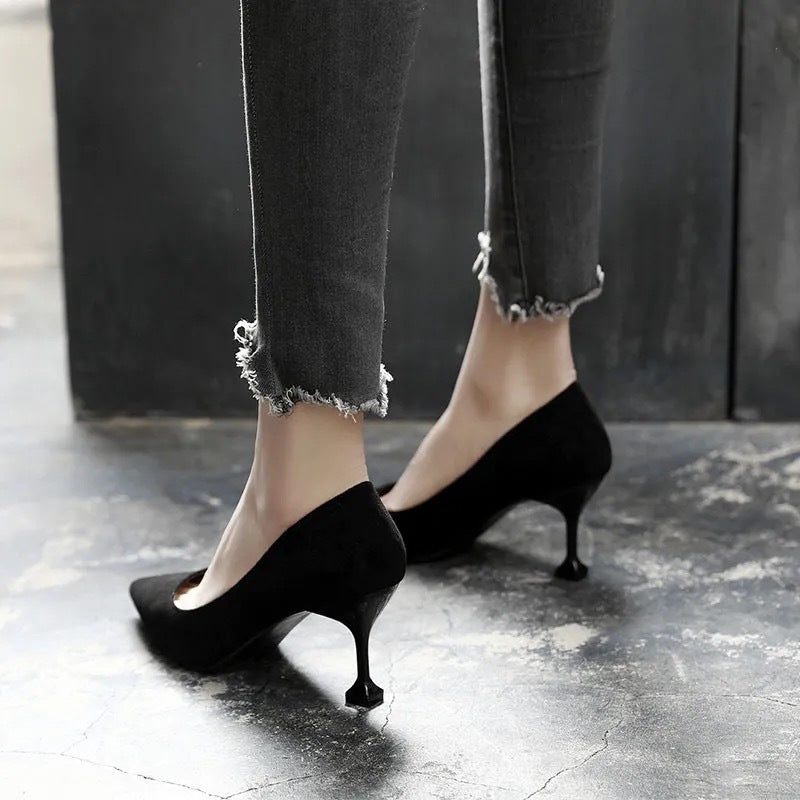 Women's high heels - spring/autumn 2023 collection: pointed-toe stiletto heels, black professional work shoes, mid-heel, college student etiquette flats