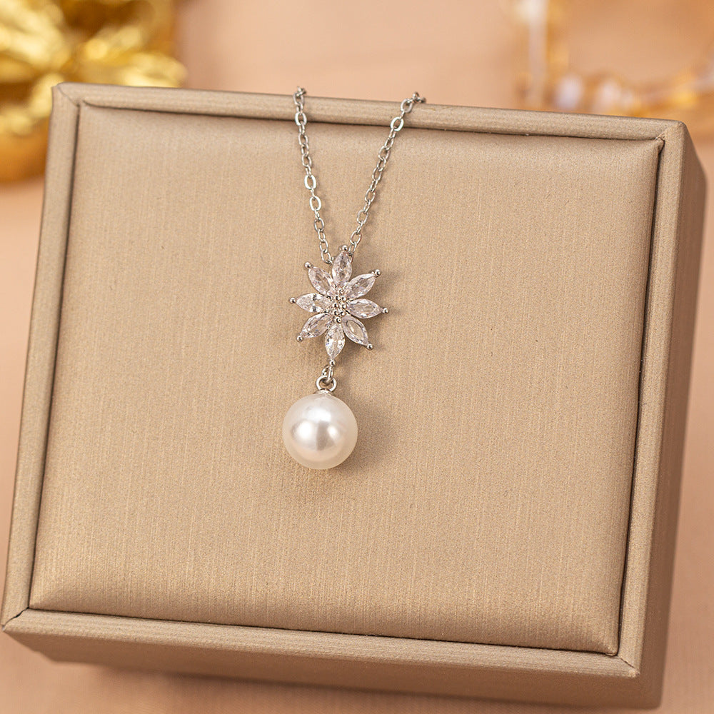 European and american hot-selling fashion zircon pearl necklace for women, lightweight luxury, niche, versatile, elegant, fashionable titanium steel clavicle chain jewelry