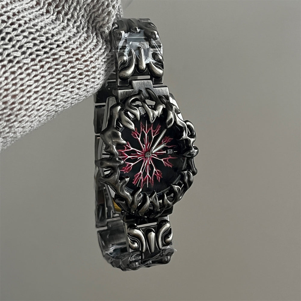 New trendy niche metal irregular claw vintage style watch european and american fashion retro quartz watch wholesale