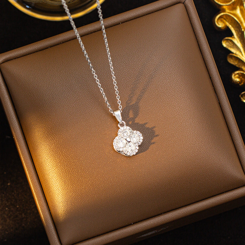 Copper inlaid zirconium four-leaf clover necklace for women, titanium steel real gold plating popularinsfashion flower exquisite sweater chain jewelry