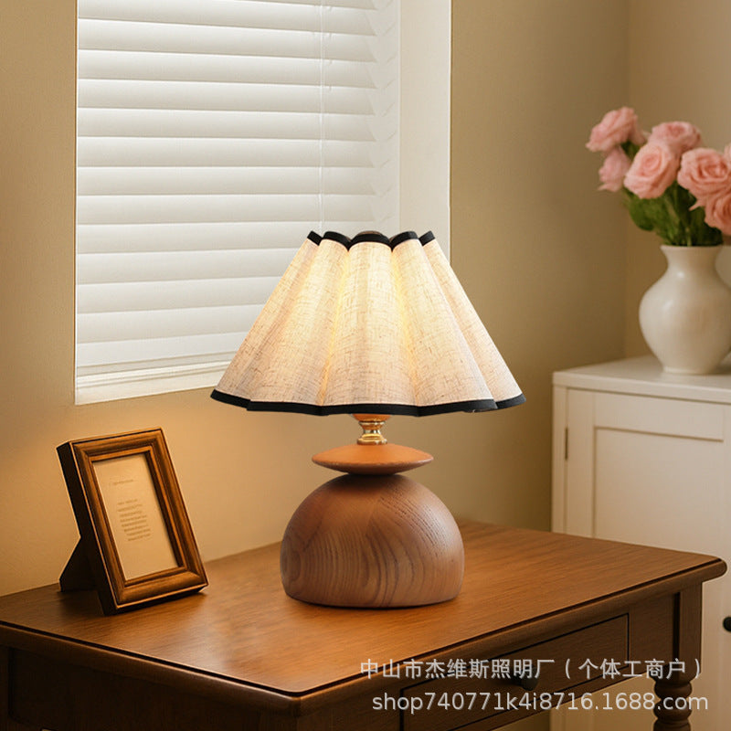 Medieval style pleated fabric double-layer log spherical base warm light table lamp b&b guest room bedroom tea room wabi-sabi style