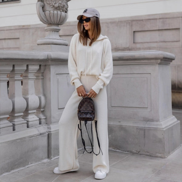 2025 Europe, America,  Europe beautiful women's two-piece set oversized hooded sweatshirt wide-leg sweatpants casual cover