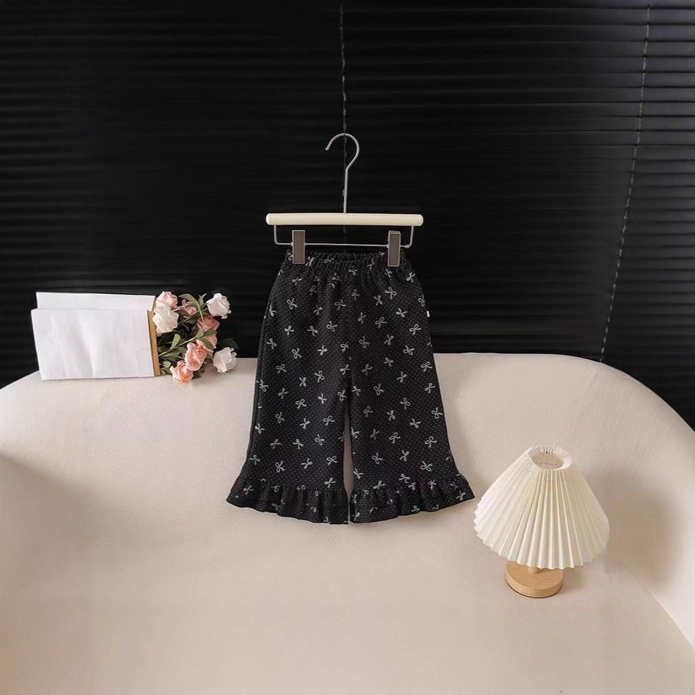 【dropshipping】trendy autumn outfit set for baby girls: cute tank top, suspender top, and wide-leg pants - 3-piece set for early autumn