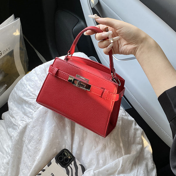 Korean version of high-end fashion shoulder handbag women's 2025 summer new Kelly bag simple messenger small square bag