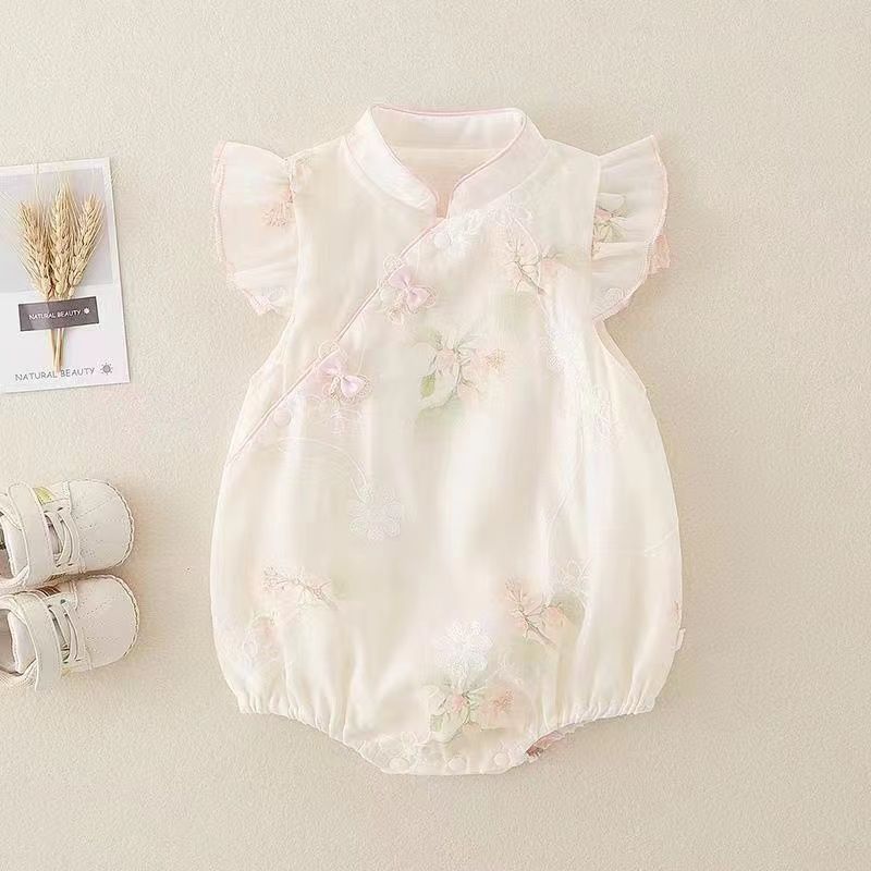 Infant and toddler summer clothing, lightweight flutter-sleeve romper for baby girls, korean-style cute and adorable cheongsam-inspired triangle bodysuit