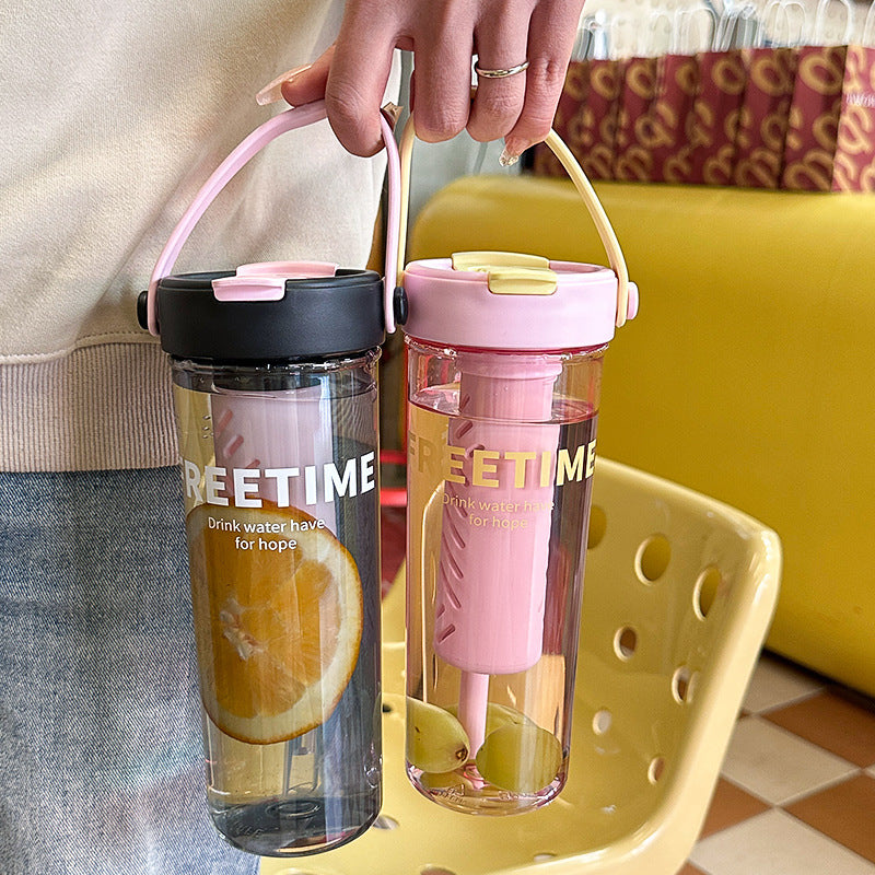 New arrival large-capacity scented tea cup for girls and students, portable straw cup, good-looking tea water separation fruit tea cup