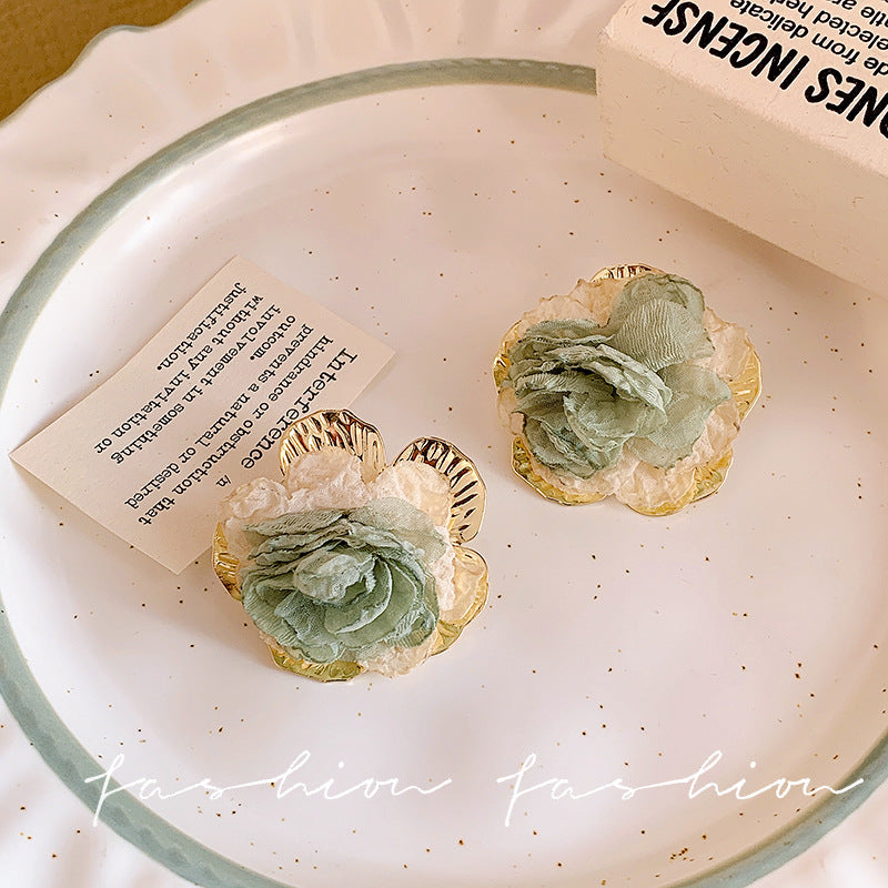 Suitable for summer pink flower earrings for women sense of designniche stylepopular earrings 2026 popular petal earrings
