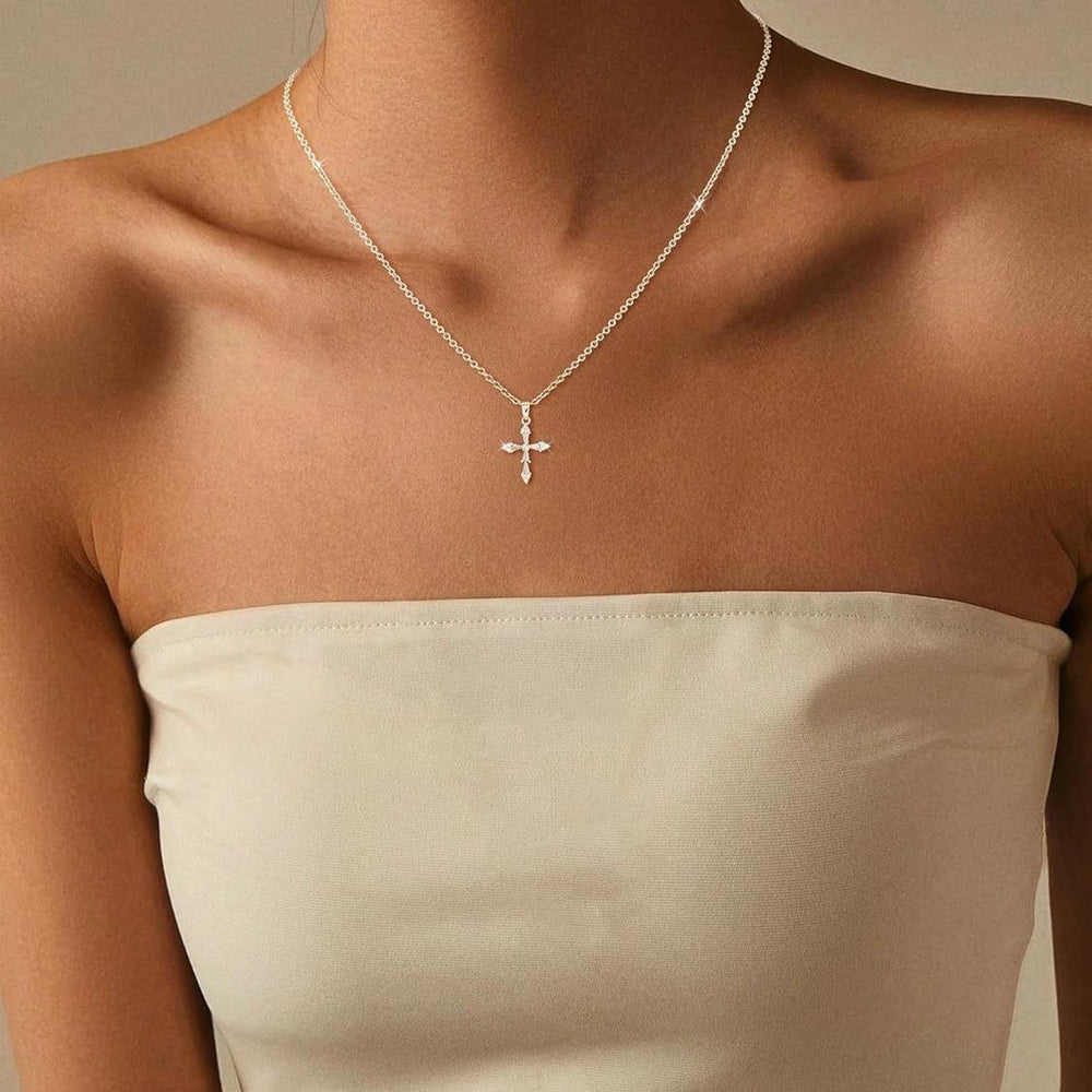 Amazon new arrival: exquisite gold cross necklace - women's fashionable small cross pendant