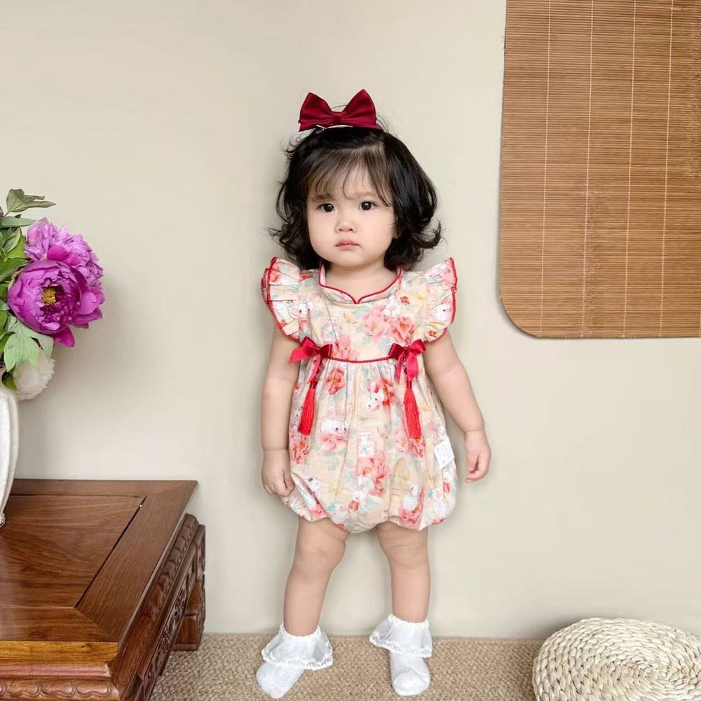 Summer baby chinese style clothes for baby girls with flying sleeves and triangle climbing clothes for girls to go out and cover their buttocks, sister outfits