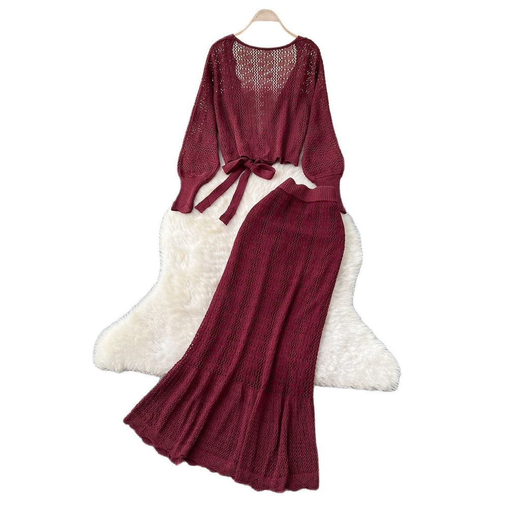 Gentle style outfit for women  spring classy sense of style strap waist cut outknittingtops + high waist hip skirt