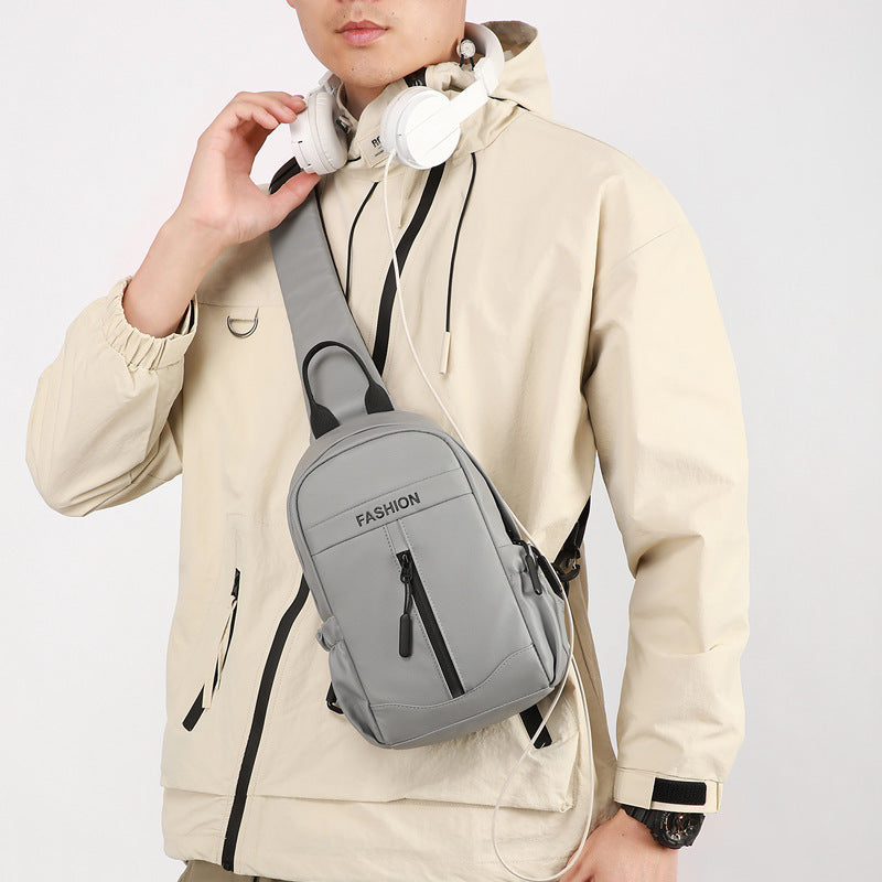 Foreign trade new men's breast bag fashionable and simple commuting shoulder bag portable sports cycling versatile messenger bag