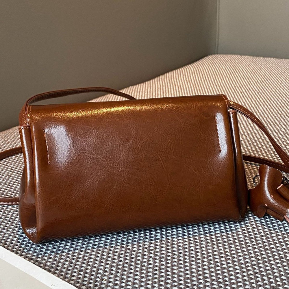 genuine leather women's bag crossbody bag fashioneasiest for match small bag cowhide shoulder bag girls classy sense oil wax leather bag