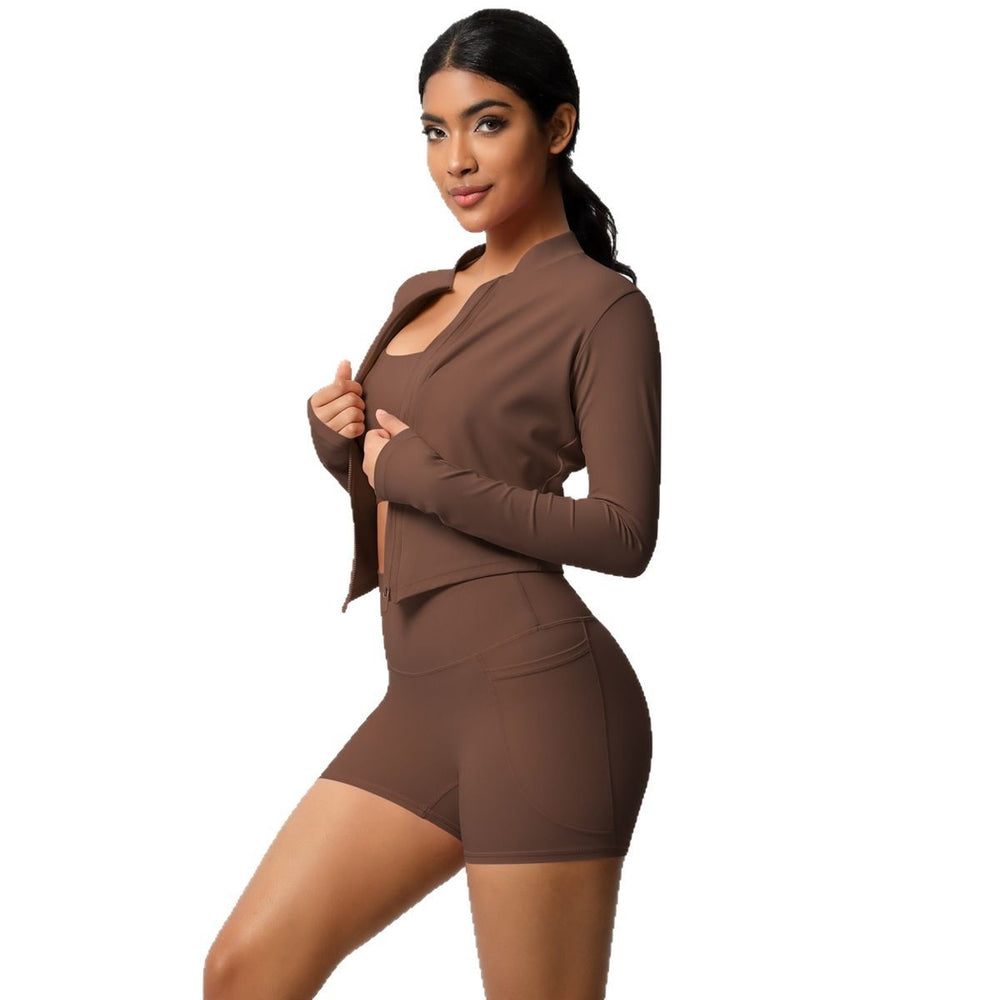 European and american solid color racerback bra, compression yoga top, pocket shorts, cloud-like running fitness set - 3 piece activewear set