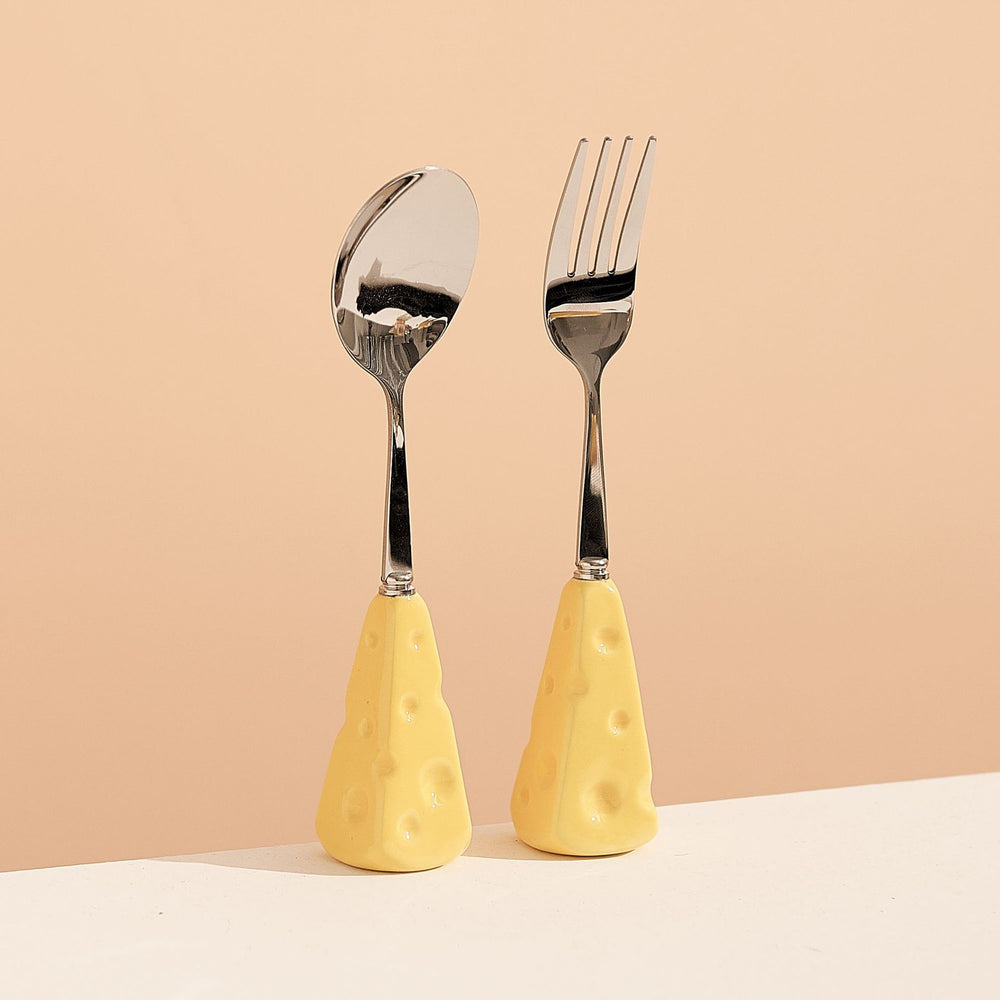 Carefully selected, instagram-worthy, high-end cheese stainless steel fork and spoon set. features a heat-resistant ceramic handle. perfect as children's cutlery