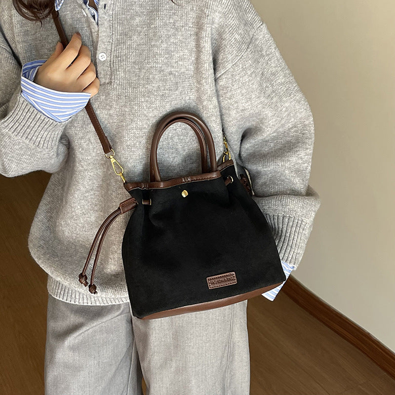 classy sense retro small bag for women 2025 fall and wintercasualaccessible luxury crossbody bag large capacity frosted bucket bag