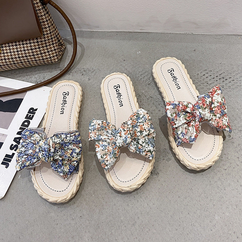 Women's sandals & slippers - 2024 summer new arrivals: floral print, bow accent, trendy korean style, versatile flat beach flip-flops