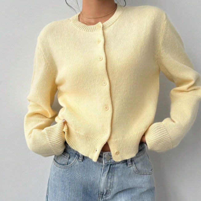 fashion light yellow short knittingcardigan round neck buttoned looselong sleeves soft waxy knittingoutwear