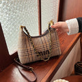 Underarm contrast color casual small square bag women's 2025 spring new korean style retro fashion large capacity commuter shoulder bag
