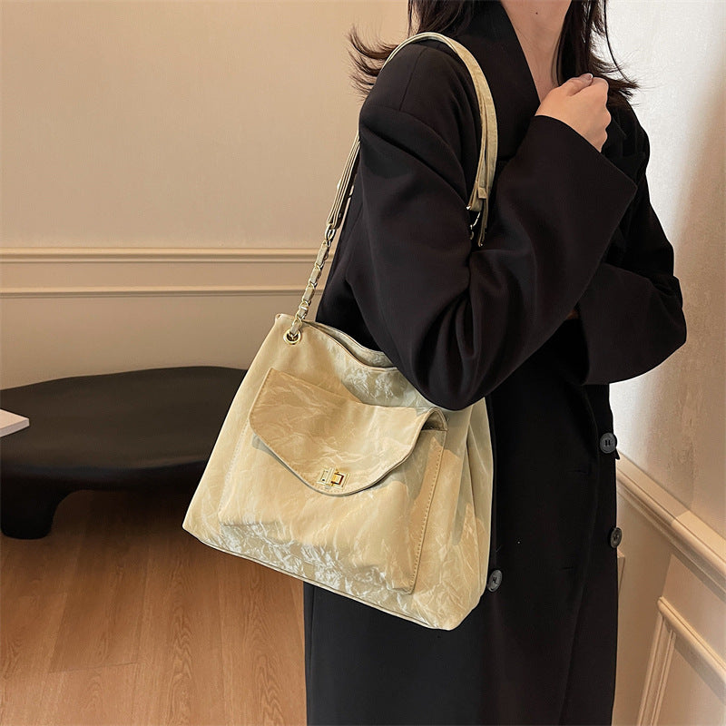 Retro large-capacity bag, new women's bag, popular versatile casual shoulder bag, simple college student tote bag