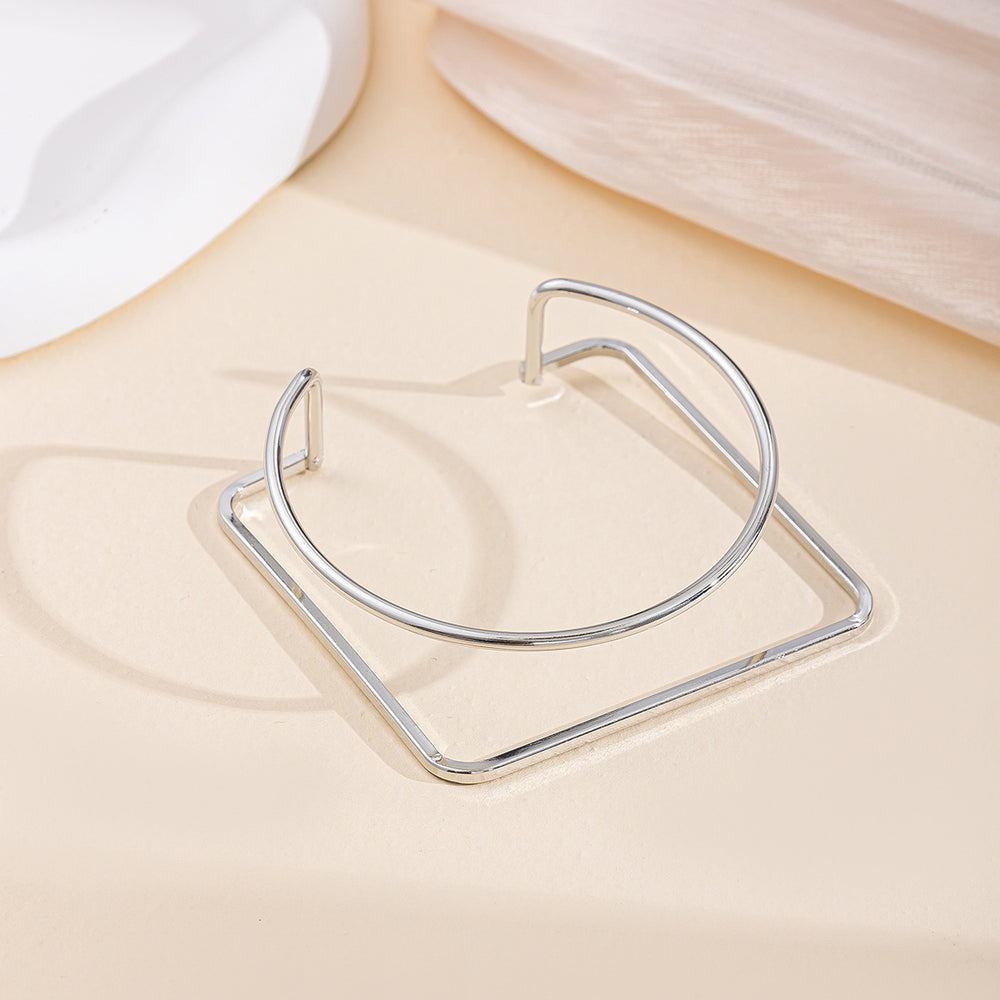 Wholesale alloy bracelets: european & american cross-border fashion jewelry - minimalist bangles with unique, bold geometric designs for women