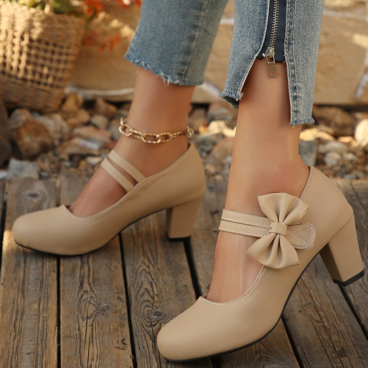 spring/summer new arrivals: plus size chunky heel women's shoes for cross-border e-commerce. sizes 35-42 available. wholesale options available. dropshipping to  and