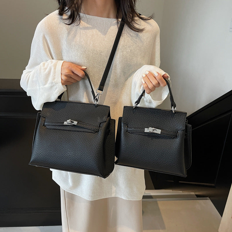 Premium women's big bag 2025 popular new trendy fashion portable large capacity shoulder bag versatile messenger bag