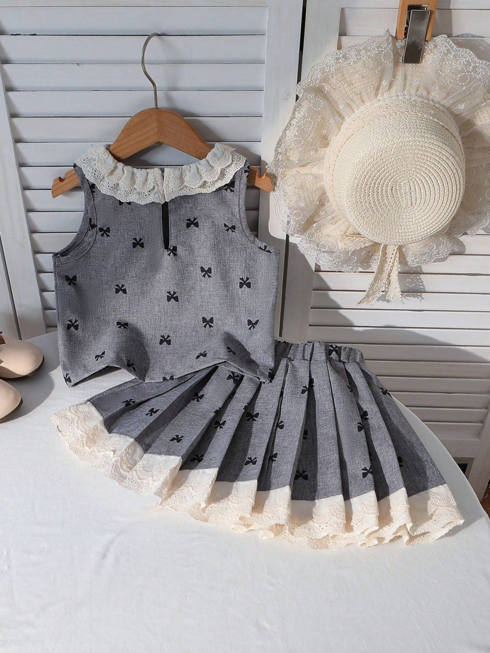 spring/summer new arrival: girls' lace ruffle collar tank top + pleated a-line skirt two-piece set (cross-border e-commerce)