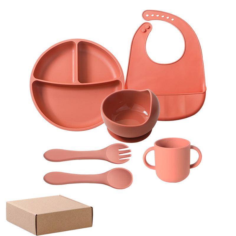 best-selling baby feeding set, including silicone plate, bowl, and spoon for infant food. wholesale children's feeding utensil set