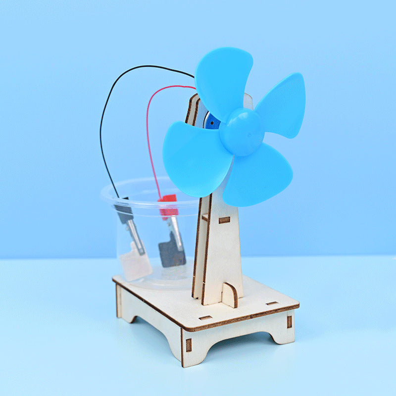 Salt water fan STEAM classroom physical science small experiment, children's handmade technology small production small invention materials