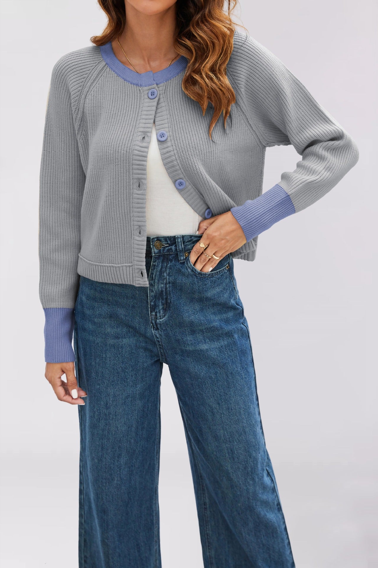 Cross-border 2025 autumn and winter new tiktop European and American round neck color matching fashion button contrasting knitted cardigan jacket