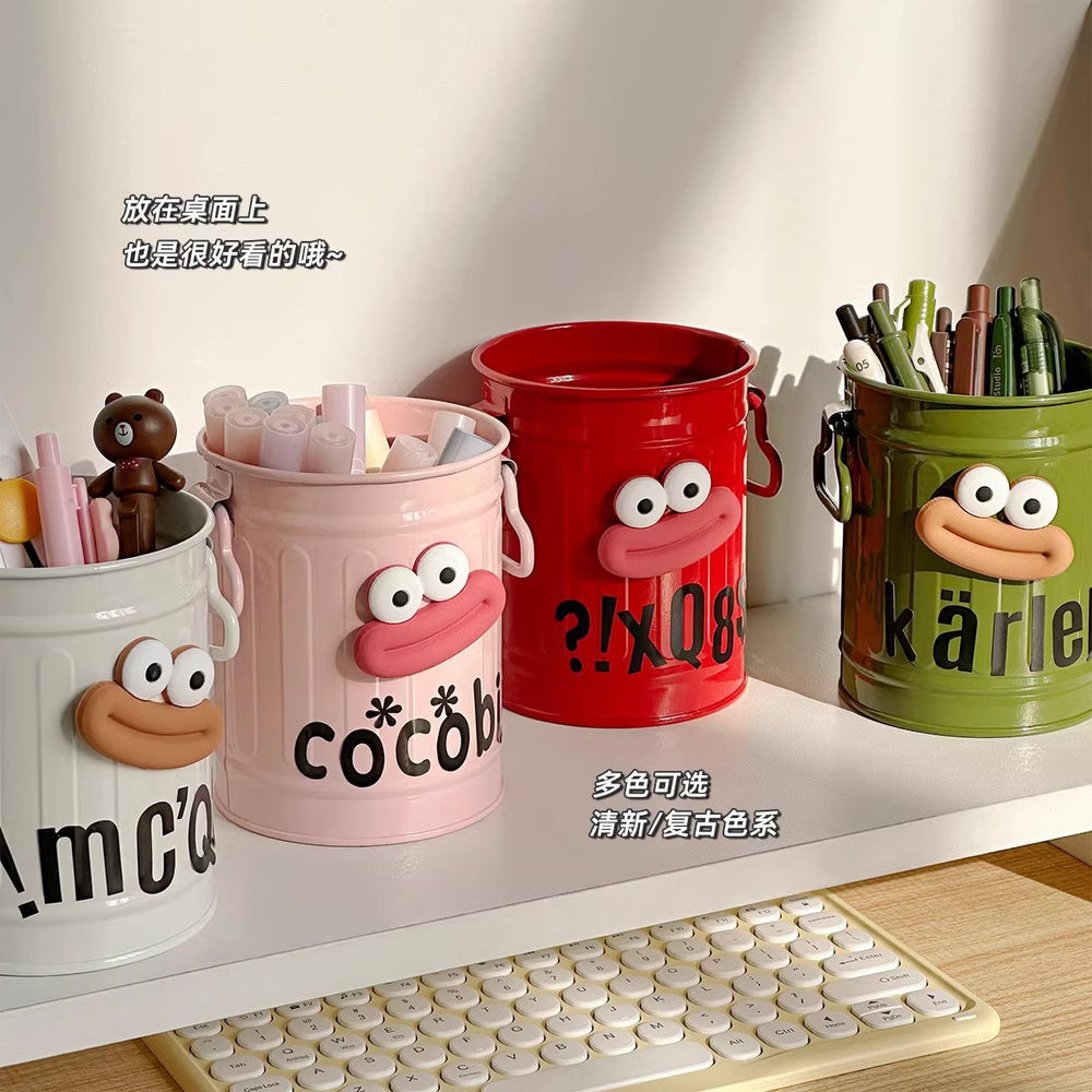High-value, cartoon-themed pen holder - stylish, large capacity, cute, minimalist, retro storage bucket for students, desks, and offices