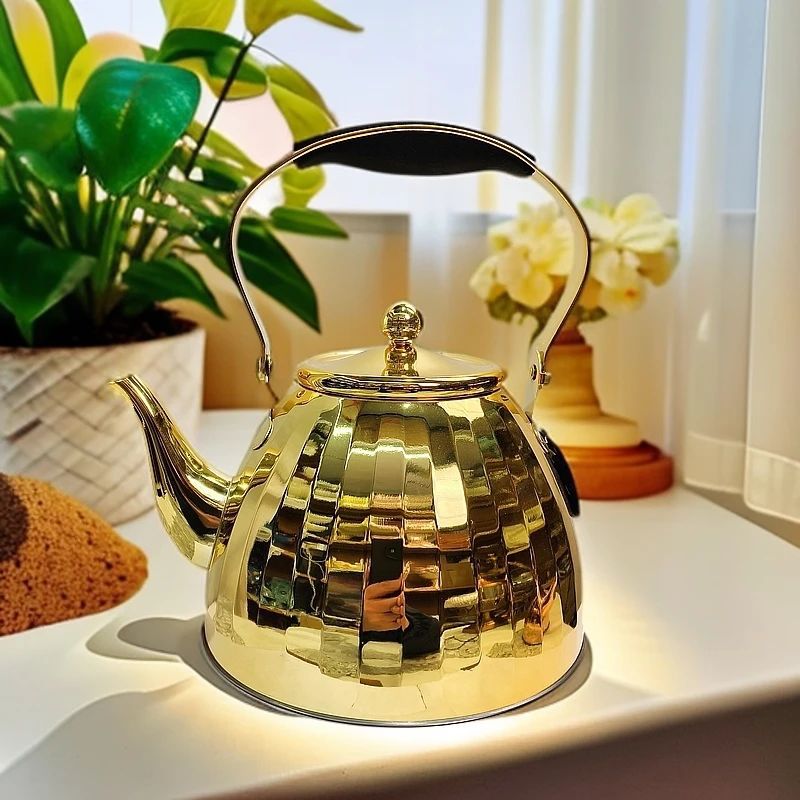 Export middle east stainless steel ling pattern kettle golden teapot hotel thickened large capacity handle water kettle tea kettle manufacturer