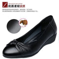 Live broadcast dropshipping soft leather soft bottom ladieswear shoes flatsabrasion resistantwaterproofbows work shoes micro business group purchase