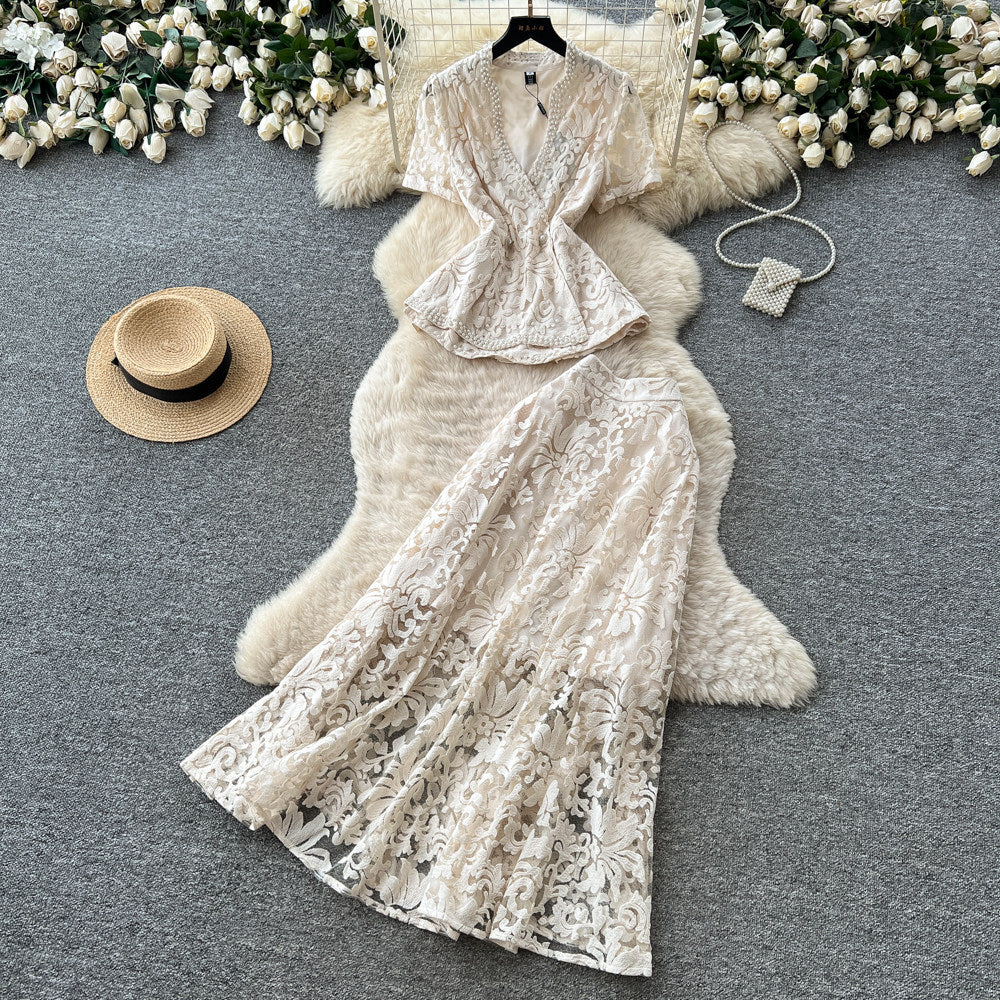 Elegant beaded lace v-neck two-piece set: a sophisticated and slim-fitting summer outfit for women