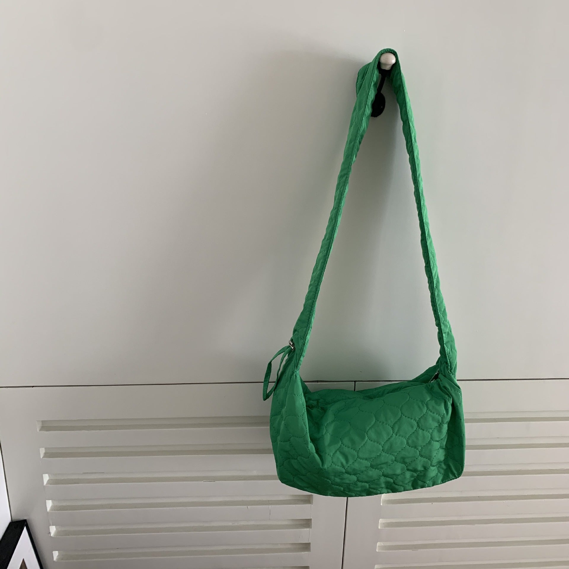 Bag new Korean version single shoulder bag embroidered lattice dumpling bag oblique span bag pleated drawstring small fresh temperament versatile women's bag