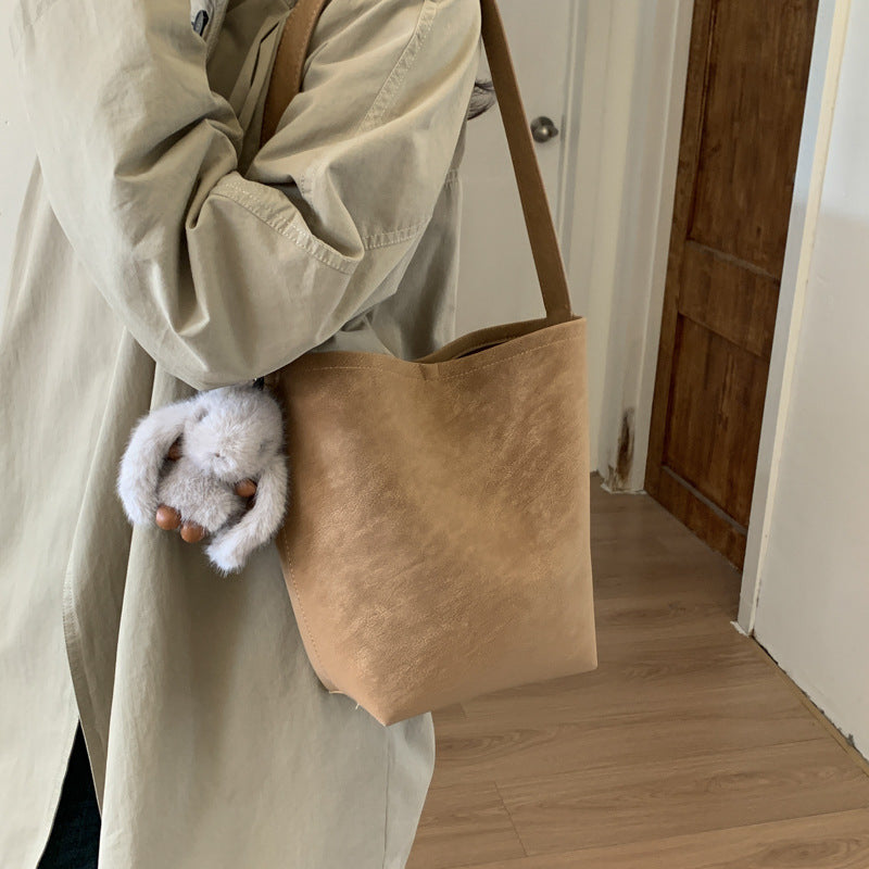 new arrival bag for women 2025fall and winterniche styleeasiest for match shoulder bagtrendy large capacity bucket bag tote bag