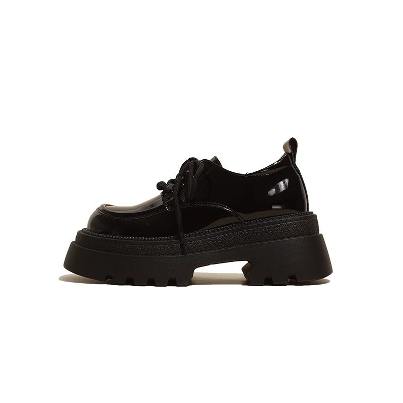 British style women's leather loafers - new autumn/winter 2026 collection - height increasing chunky sole black mary janes with lace-up closure