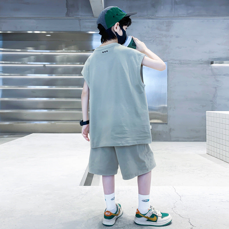 Boys' summer outfit  new style: sleeveless summer set for kids, stylish and trendy, mid-to-large size children's clothing, sportswear, handsome look