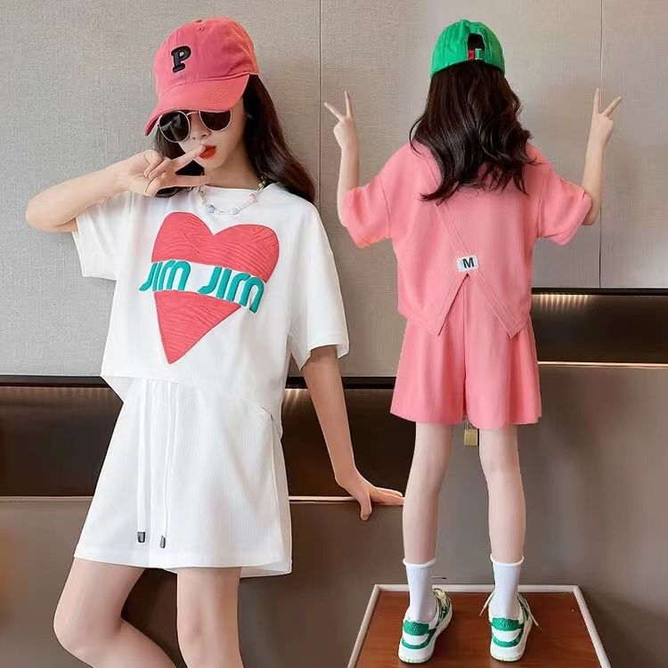 Girls' summer outfit set : stylish kids' active summer two-piece set for girls (short sleeve top & shorts) - perfect for mid-to-large children