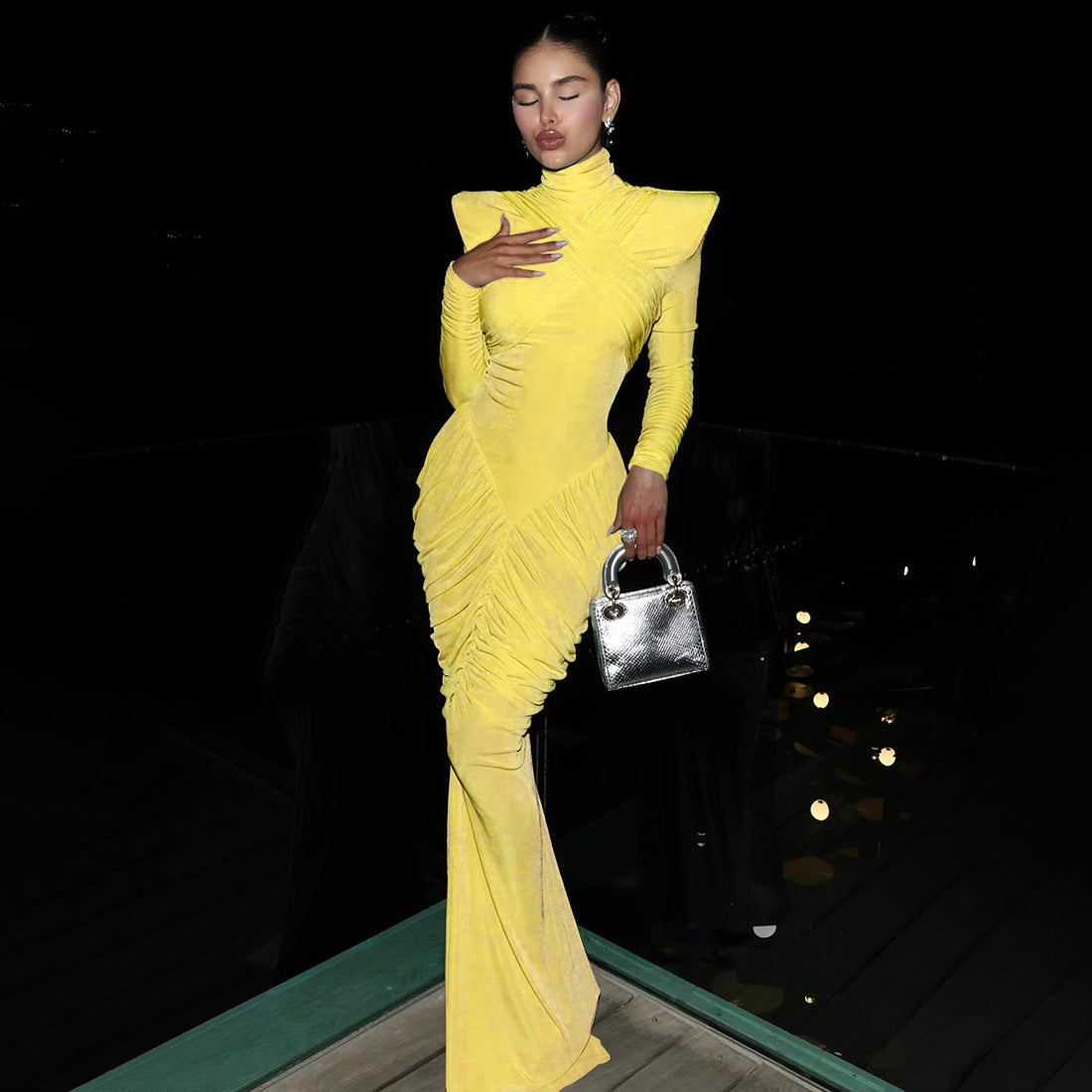 European and American  2025 autumn women's clothing new temperament solid color turtleneck backless splicing pleated thin dress