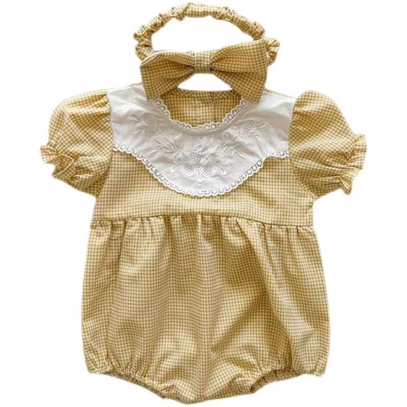 Infant summerk-style plaid girl baby jumpsuit, fashionable short-sleeved khaki new arrival, outdoor bag butt shirt